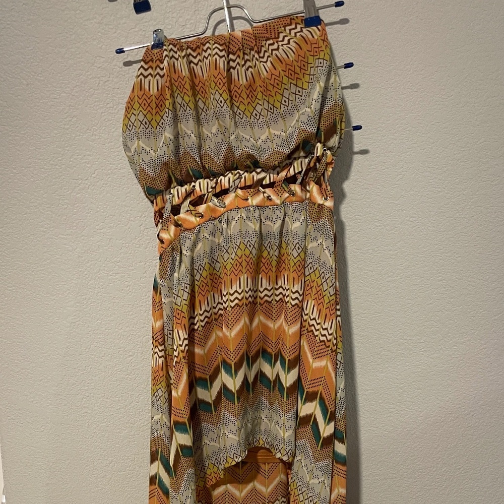 High low dress with mid peek a boo size small